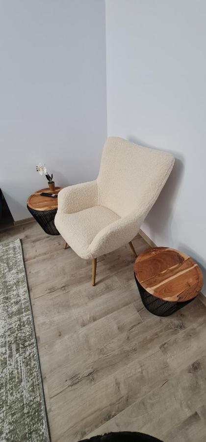 Apartament Bacovia Bacău Exteriör bild