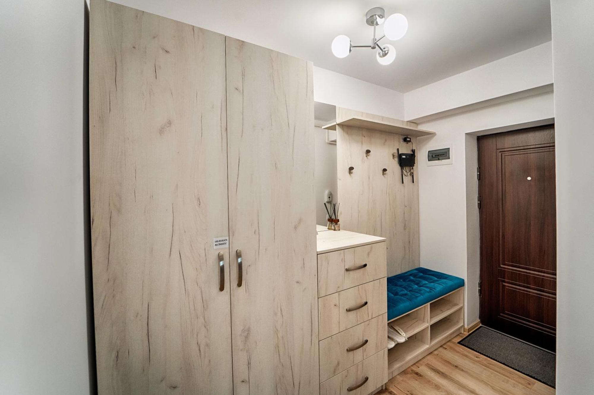 Apartament Bacovia Bacău Exteriör bild